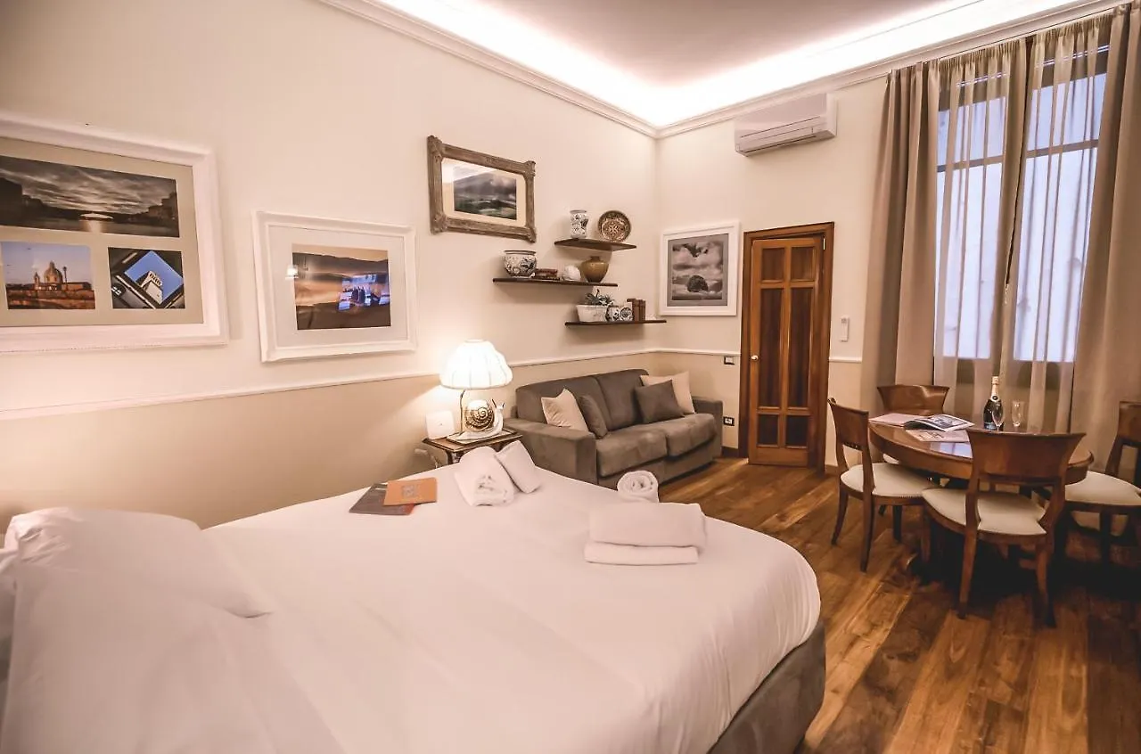 Acacia Firenze -Timo Apartment 0*, Florence